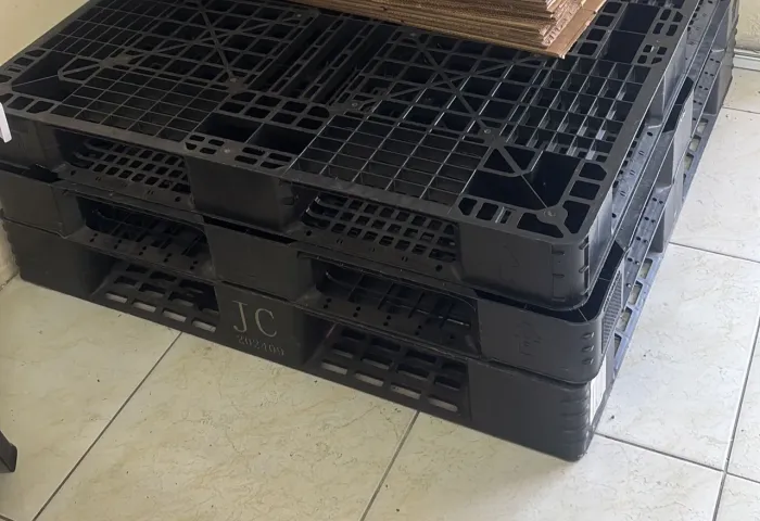 Palet de plastico
