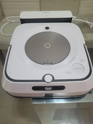 Robô passa pano IROBOT Braava Jet M6