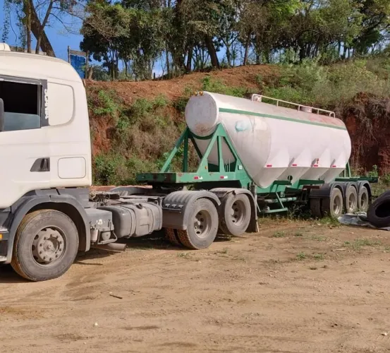 Carreta Silo Metalesp 2001