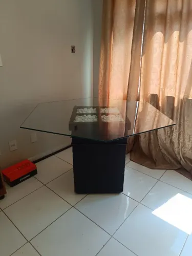 Mesa de jantar retangular 6 lugares