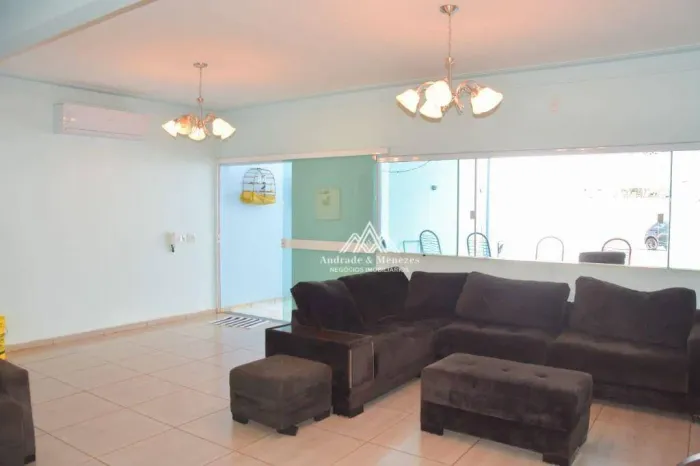 Sobrado com 3 dormitórios à venda, 430 m² por R$ 1.180.000,00 - Residencial Aldeia do Vale