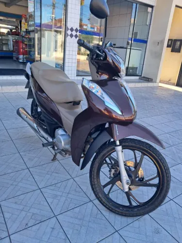 BIZ 125