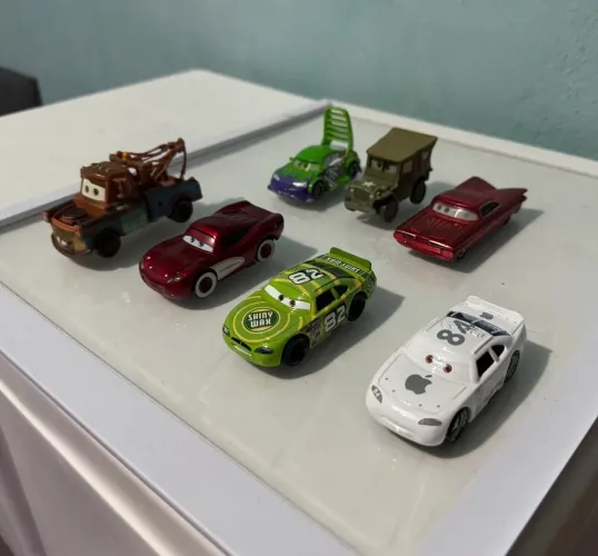Lote de 7 carros Disney pixar