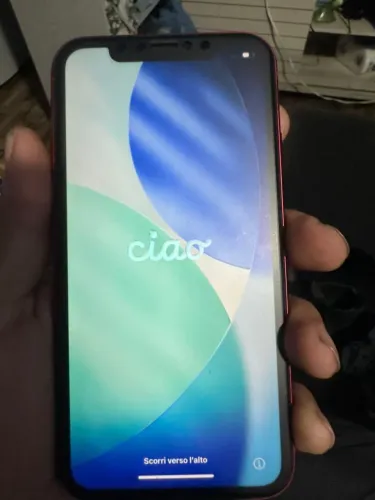 Celular iPhone 11