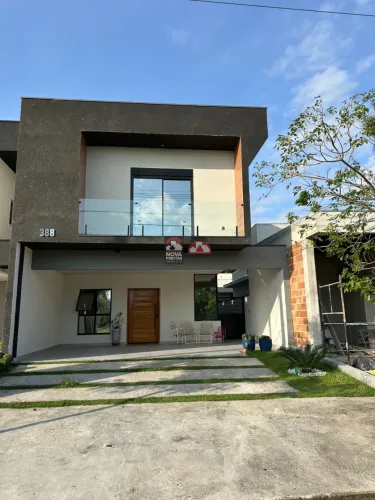 Locação de Sobrado Espaçoso em Condomínio Fechado ? Jardim Flórida