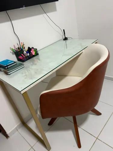 Mesa + cadeira