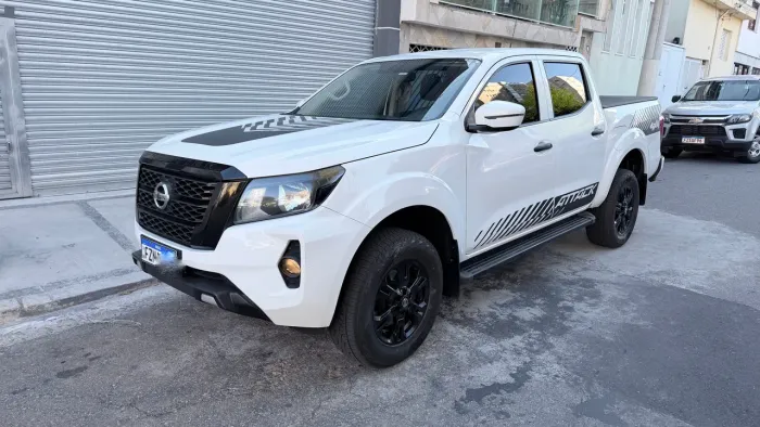 Nissan Frontier SE CD 4X4 2.3 Bi-TB Diesel Aut. 2023