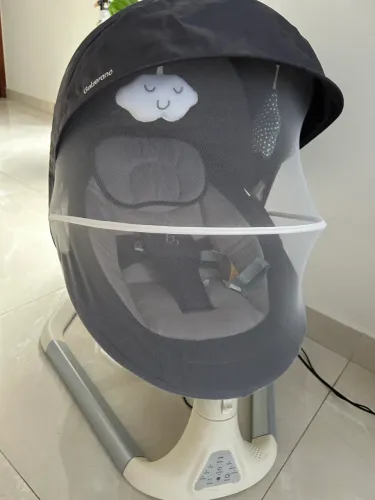 Cadeira de Balanço Elétrica de Bebê Galzerano - Muito nova