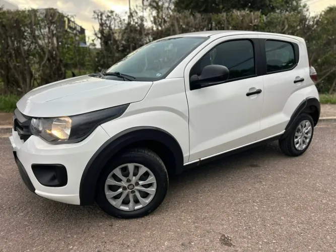 Fiat Mobi Like 1.0 Fire Flex 5P. 2023