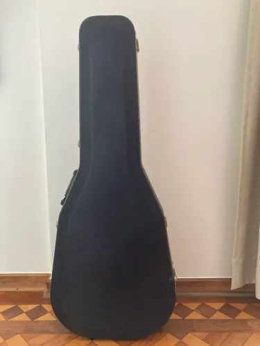 Case para Violão. 