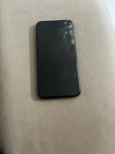 iPhone XS 265 gb