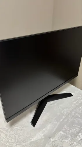 Monitor Gamer LG UltraGear 24" IPS Full HD 1920 x 1080 144Hz 1ms
