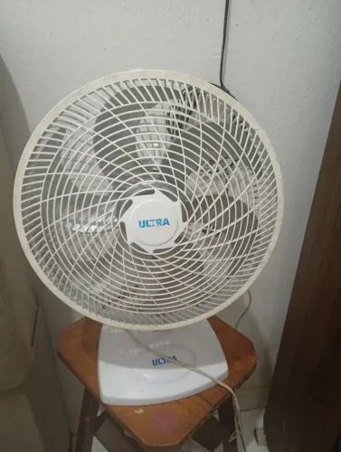Ventilador de mesa Ultra 30 cm tensão de 27v