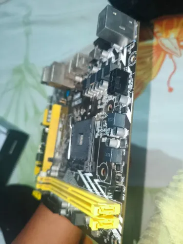 Placa mãe A520 100% funcionando (aceito ofertas)