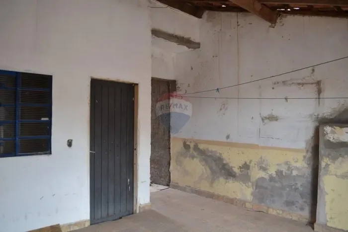 Casa Desocupada à Venda no Jardim Novo Wenzel!