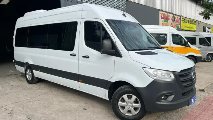 Mercedes-Benz Sprinter 416 Furgão Longo T.a. 2.2 Dies 2022