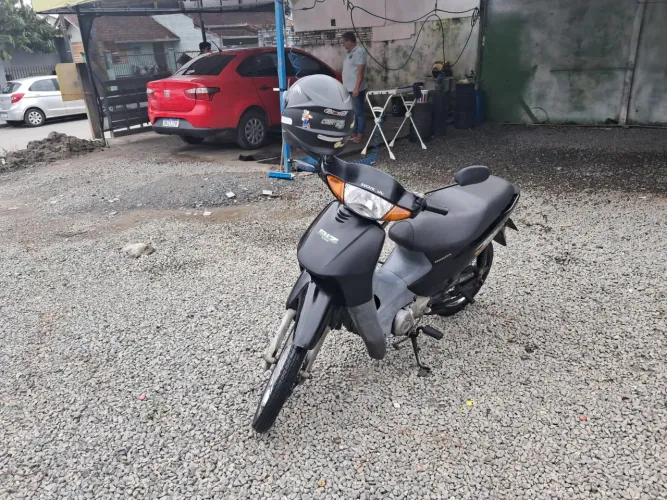 Moto Honda Biz 100cc es 2004