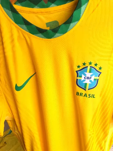 Camisas originais da seleção brasileira