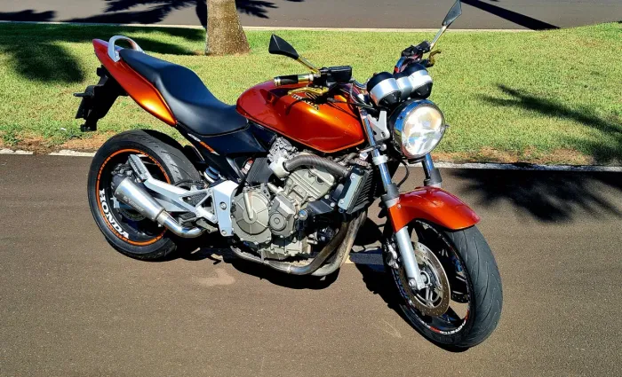 VENDE SE - HORNET 600 - ANO 2007
