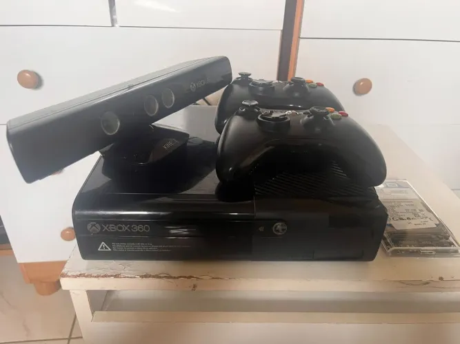 Xbox 360 tunado com vários jogos
