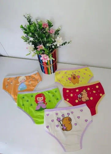Calcinha infantil novas
