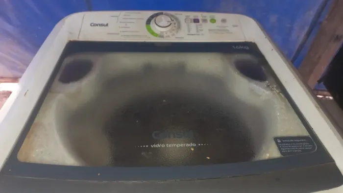 Desapegue de sua máquina de lavar com defeito