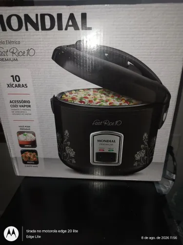 Panela elétrica de arroz e legumes grande, faz 10 xícaras de arroz, Mondial nova.
