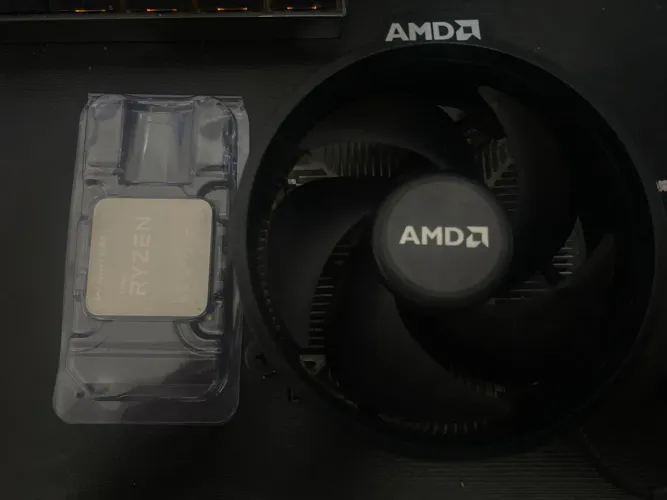 Processador Ryzen 5 4600G (GPU Radeon Vega 7)