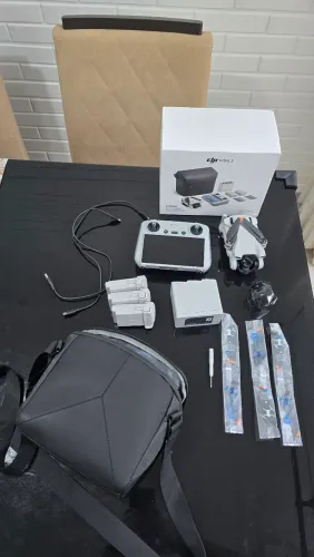 Drone Dji Mini 3 - Combo Fly More - Controle Com Tela
