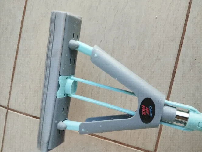  Mop de limpeza doméstica . 