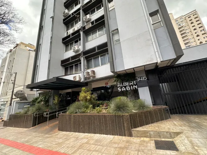 Locação - Sala Comercial na Zona 01 em Maringá