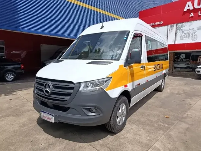 sprinter escolar 28 lugares completa ano 2026 zero km prontra entrega emplacada