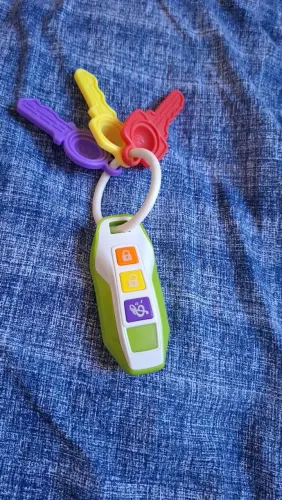 Brinquedo musical de chave de carro
