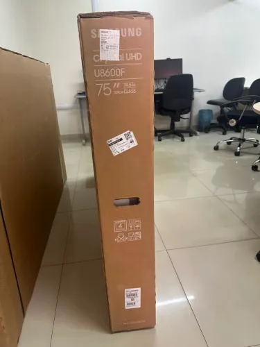 Samsung Crystal UHD 75? 4K U8600F NOVA LACRADA - Oportunidade