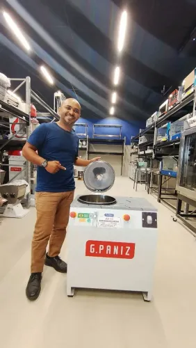 AMASSADEIRA RÁPIDA 15 KGS MONOFÁSICA G.PANIZ