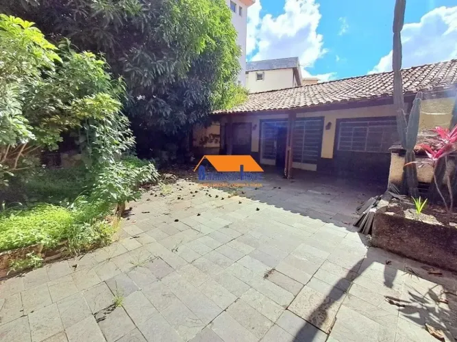 terreno no Bairro Santa Amelia em belo Horizonte