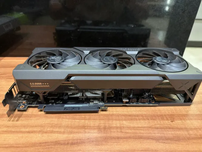 4070 TI SUPER 
