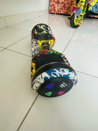 Hoverboard muito novo