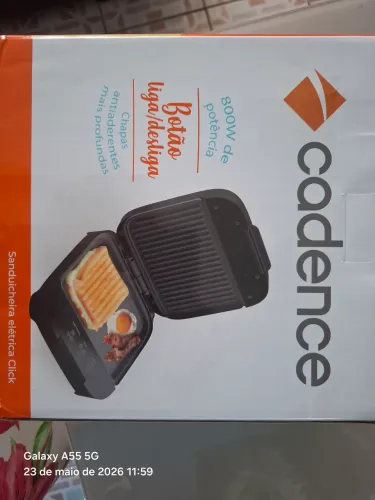 SANDUICHEIRA MISTEIRA ELÉTRICA CADENCE CLICK - 220V PRETA 