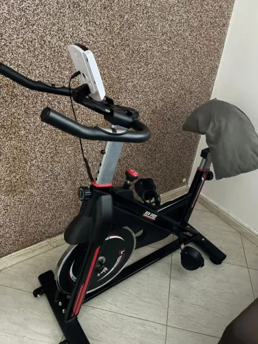 Bicicleta Ergometrica Spinning Mecânica New Speed Q50 (Modelo Vermelha/Preta).