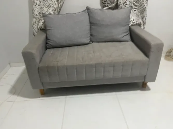 Sofá 2 lugares