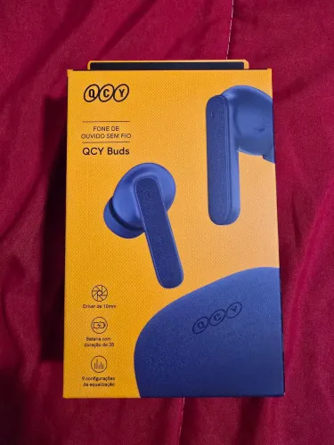 Fone de ouvido Bluetooth QCY Buds