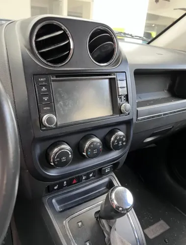 Jeep Compass Sport 2.0 16V 156cv 5P 2013