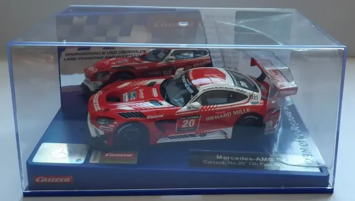 Carro de Autorama Carrera Digital 132 - Mercedes Benz AMG GT3 (20031034)