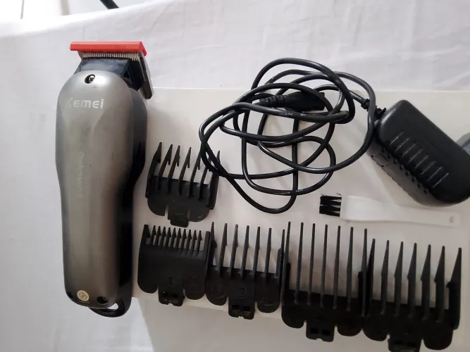 Máquina pra cortar cabelo