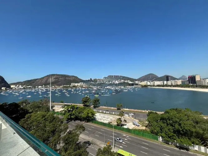 Apartamento : / Residencial / Botafogo