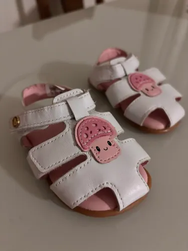 Sandália infantil BIBI