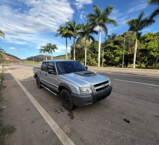 Chevrolet S10 P-up Colina 2.8 TDI 4x2/4x4 CD Dies. 2011