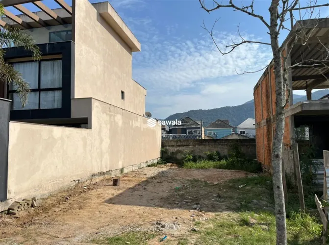 Excelente lote em condomínio com RGI