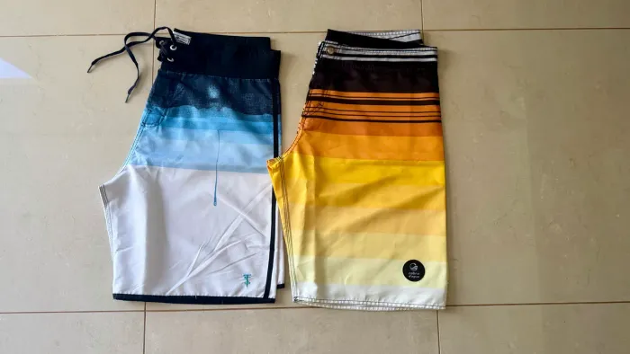 Kit com 2 bermudas tactel tamanho 44